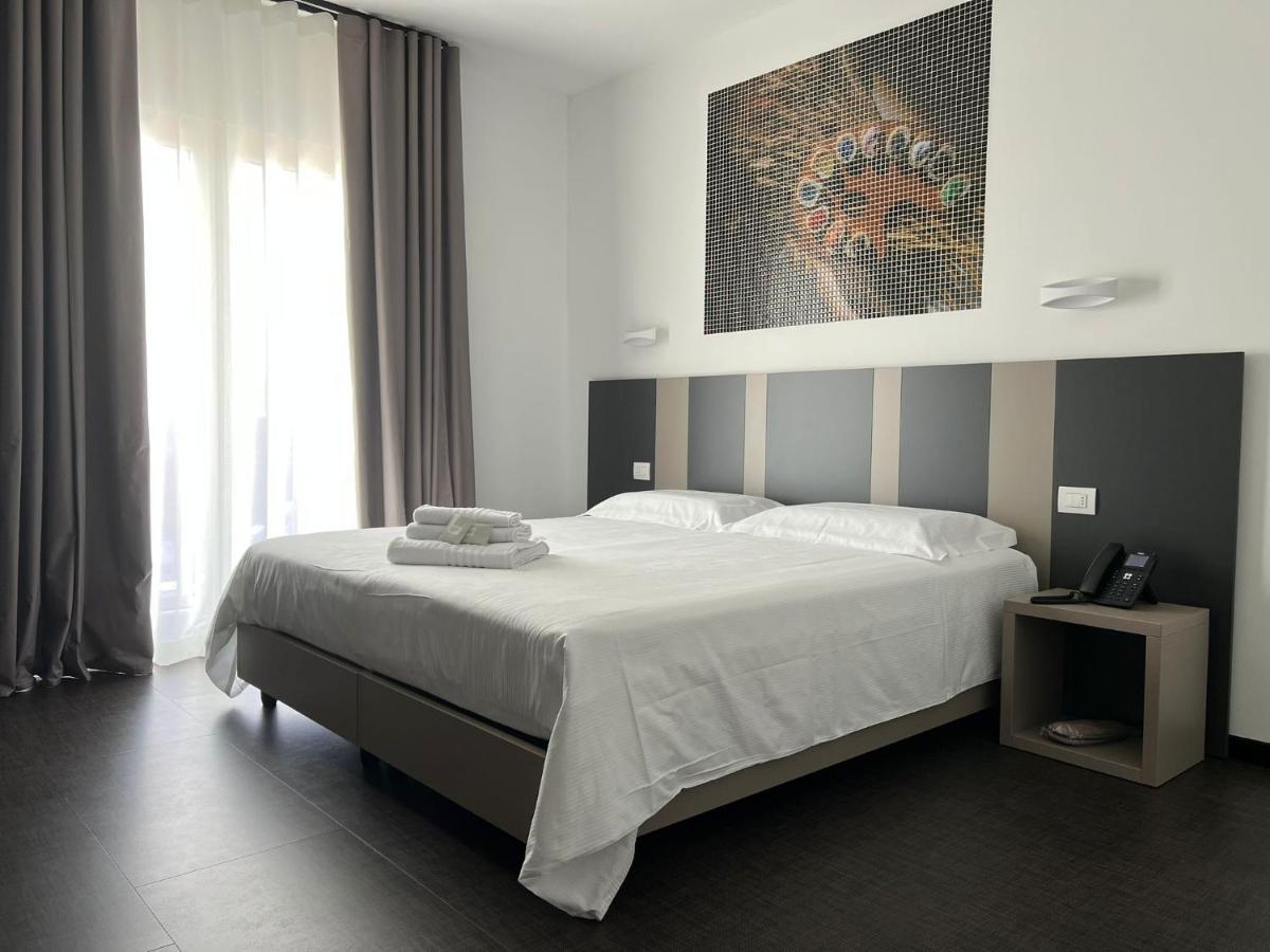 Hotel Mosaico มาเตรา ภายนอก รูปภาพ